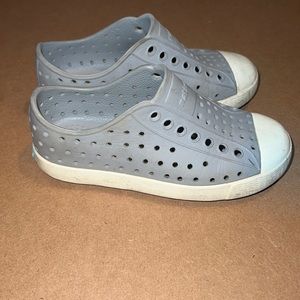 Native Kids Jefferson Slip-On Rubber Perforated Shoe Size 10